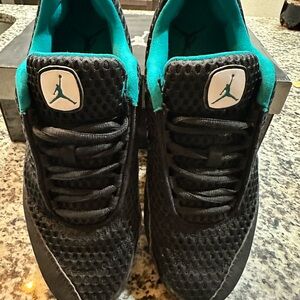 Jordan Teal & Black Men's Athletic Low-Tops